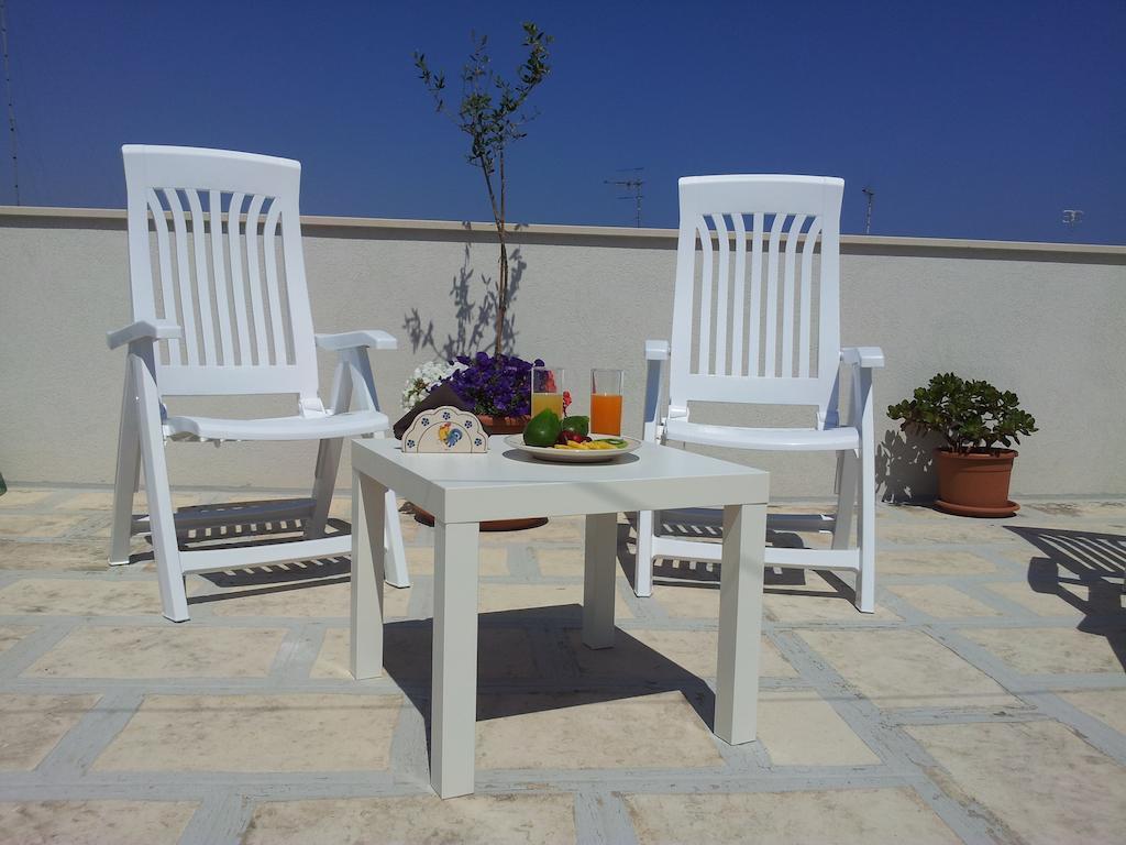 Dimora Delle Rondini Bed & Breakfast Polignano a Mare Exterior foto